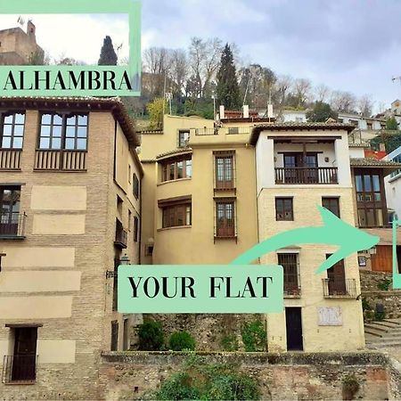 דירות גרנדה Cosy Flat / Literally At The Foot Of Alhambra מראה חיצוני תמונה